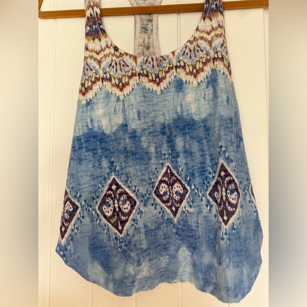 Guess Bohemian Racerback Tank Top S
